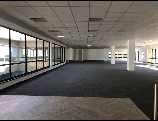 646M² OFFICE TO LET IN WIERDA VALLEY